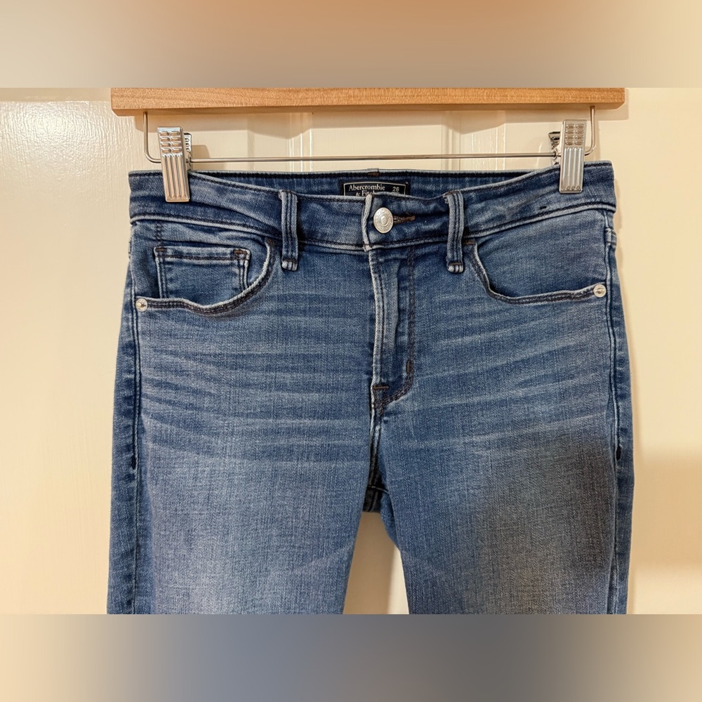 Abercrombie & Fitch Women's Skinny Jeans, Size 2